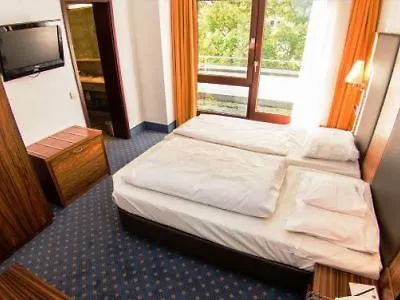 Hotel Stuttgart 21 3*,